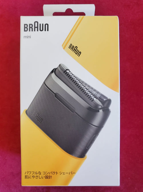 Braun Mini Travel Electric Shaver - Larry's Shaver Shoppe