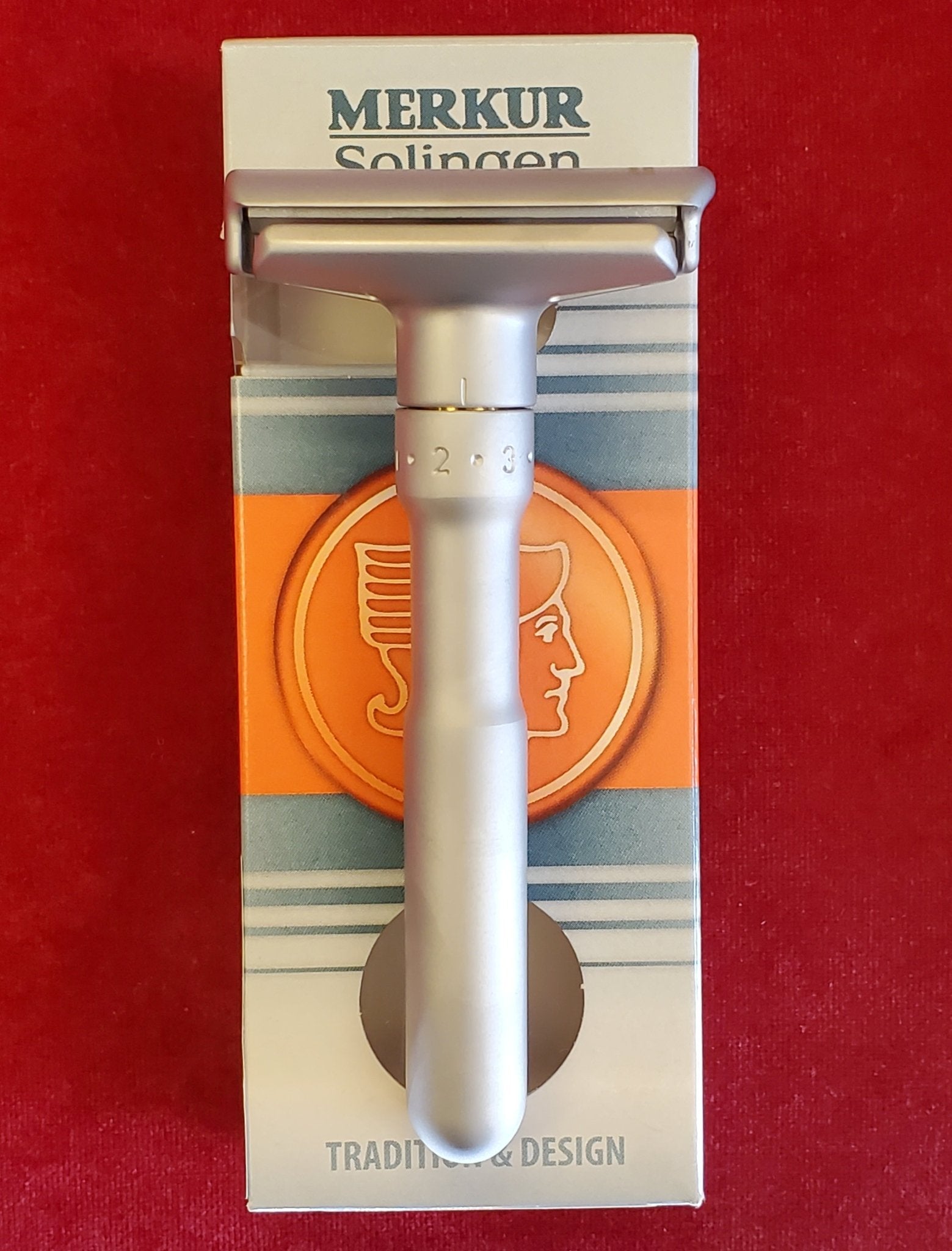 Merkur Futur Safety Razor Brushed Matte - Larry's Shaver Shoppe