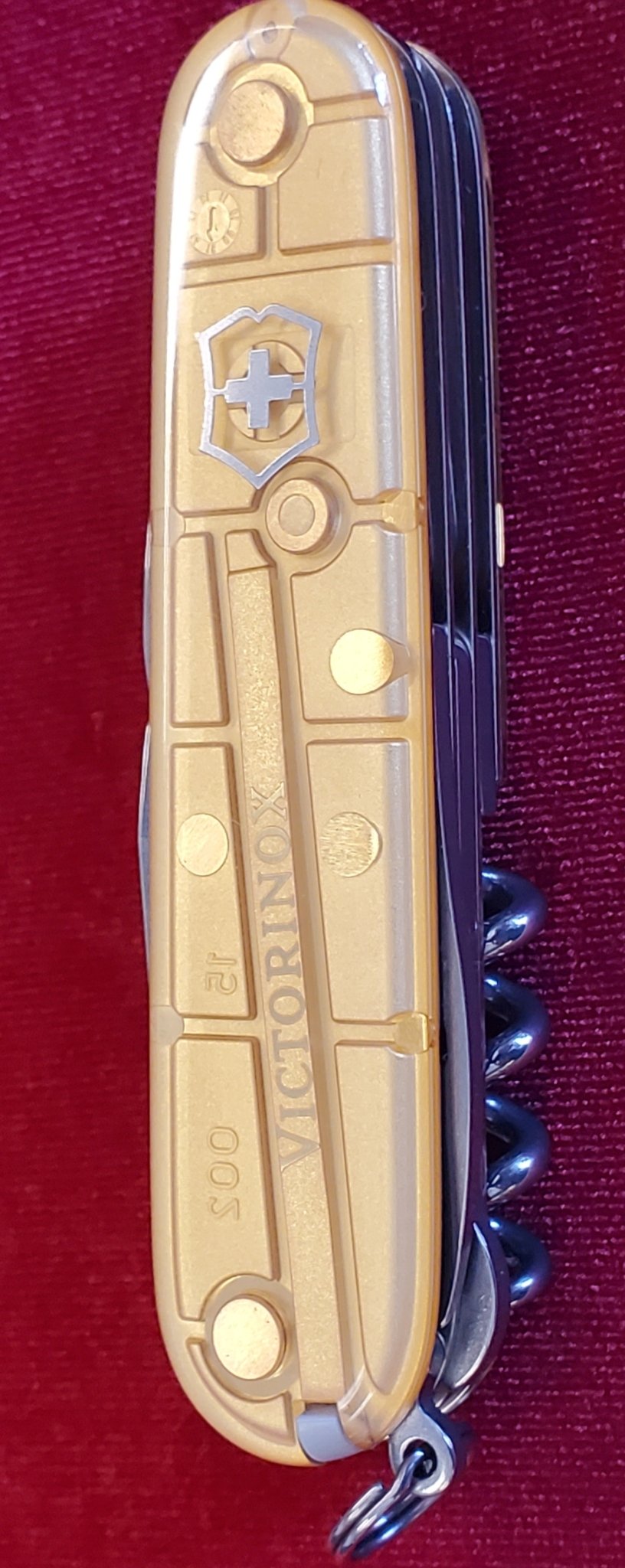 Victorinox Climber Gold Special Edition Swiss Army Knife 2016 - Larry's Shaver Shoppe